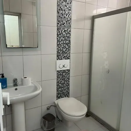Apartman 2+1 Deniz Manzarali Akin Apart *