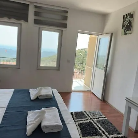 Appartamento 2+1 Deniz Manzarali Akin Apart Kaş
